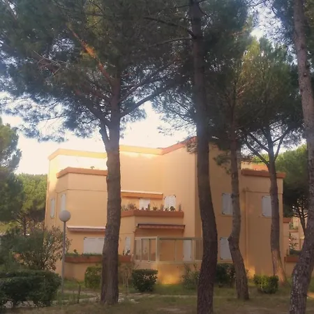 T2 Climatise Avec Terrasse - 200 M De La - Les Boramars Lägenhet *